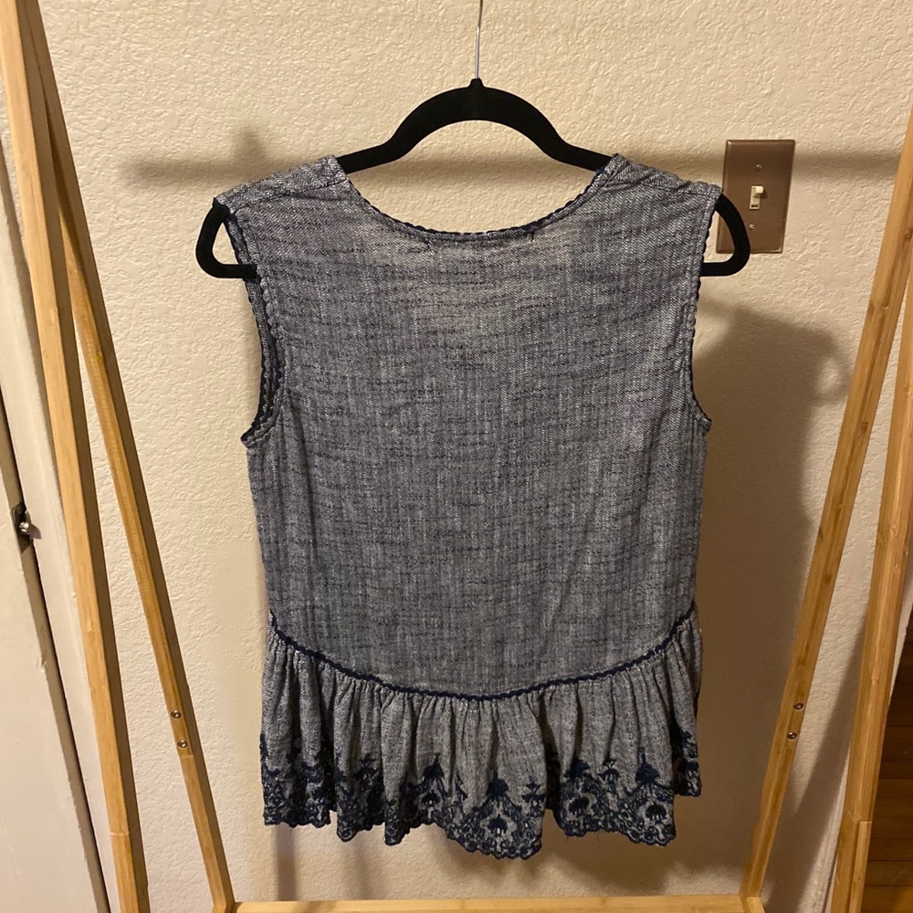 Chelsea & Violet • Embroidered, High-Low Tank Top - Picture 2 of 3